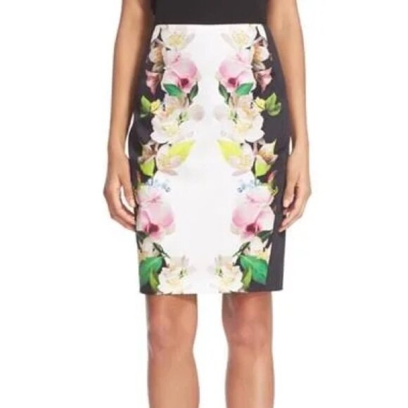 Ted Baker Sz 4 Dayian Forget Me Not Floral Feminine Pencil Skirt - Picture 1 of 12